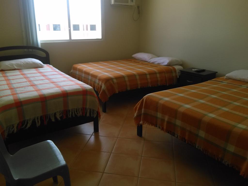 Hotel Caridi 살리나스 객실 사진